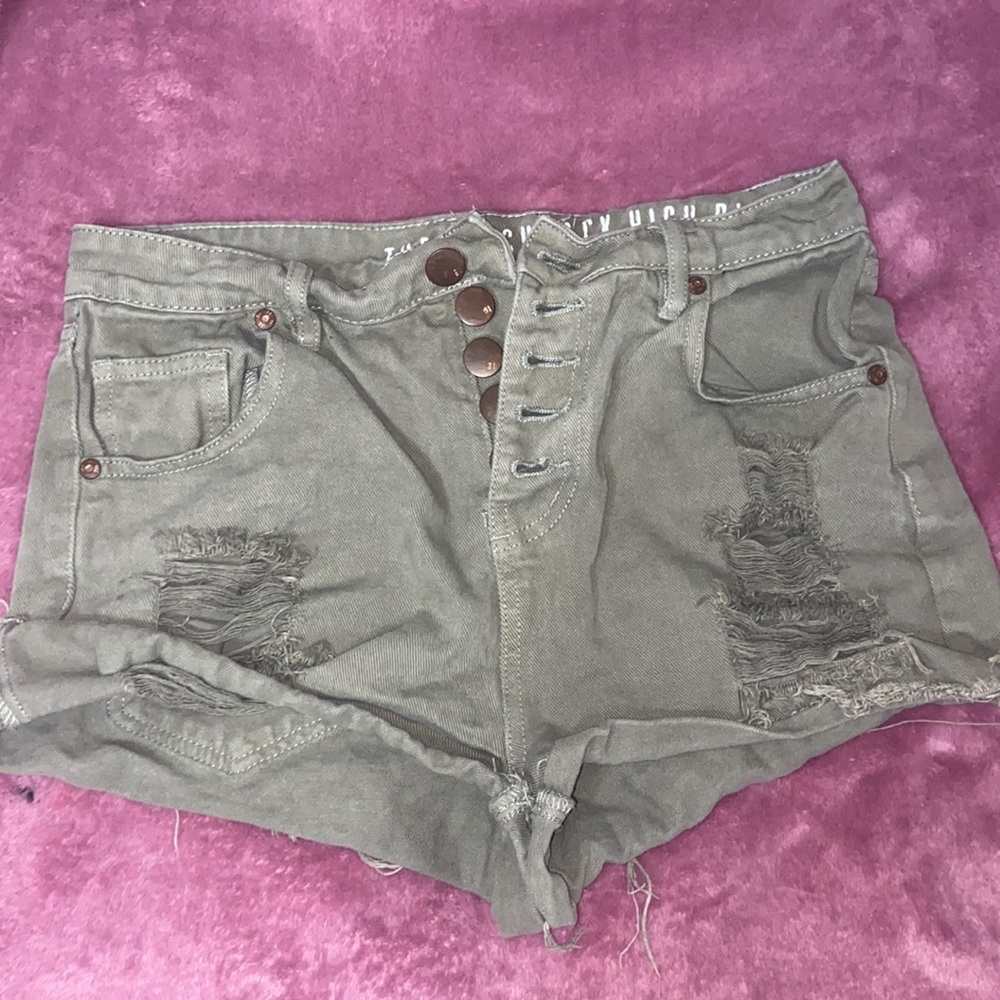 Size 8 - The Flashback High Rise Distressed Button Olive Green Shorts